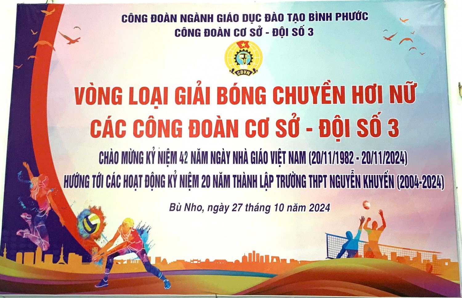 Trường THPT Trần Phú tham gia giải bóng chuyền hơi nữ các công đoàn cơ sở - đội số 3